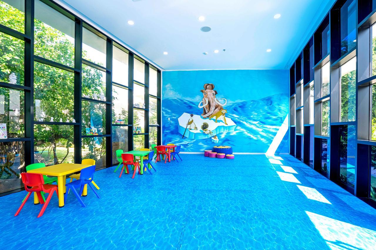 阿米海滩别墅及海滩俱乐部 隆海 外观 照片